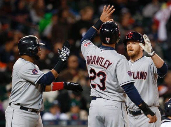 Moss hits 2 HRs and drives in 7 as Indians rout Tigers 13-1