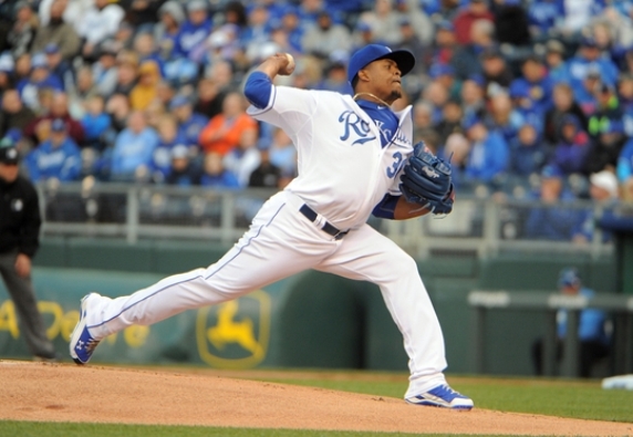 Volquez leads Royals to 7-1 win over Twins in series opener