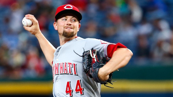 Leake pitches, hits Reds past struggling Braves 5-1