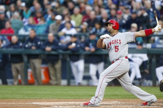 Pujols ties Williams, McCovey, Thomas for 18th on HR list in 5-3 win