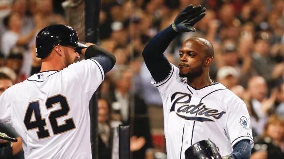 Upton homers in 8th to give Padres 3-2 win vs D-backs