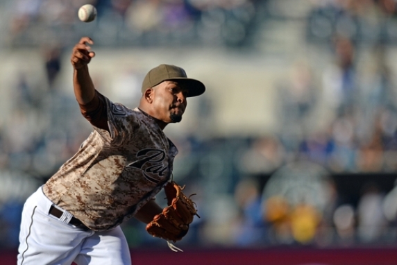 Despaigne leads Padres to 7-1 win over Pirates