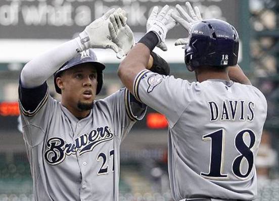 Gomez returns from beaning to lead Brewers over Tigers 3-2