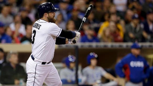 Norris' 2-run double in 8th lifts Padres over Cubs 4-3
