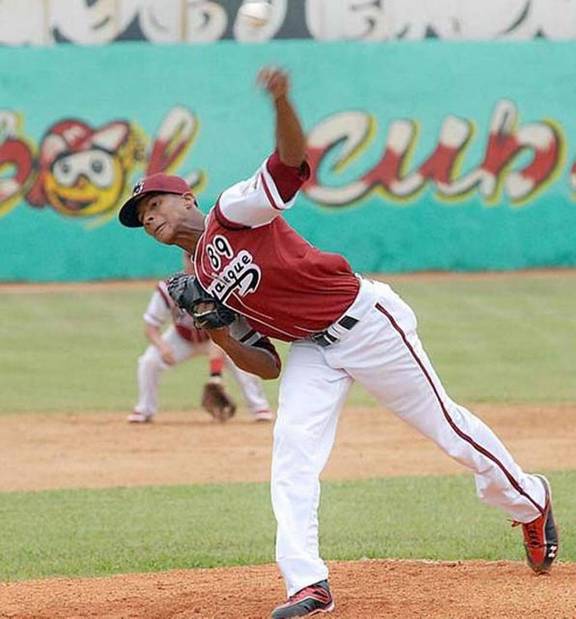 Orioles agree to deal with Cuban pitcher Ariel Miranda