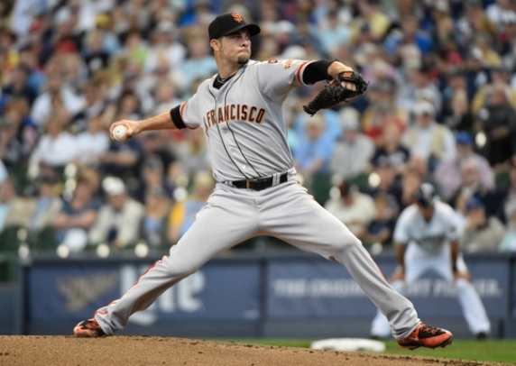 Vogelsong, Giants complete sweep with 3-1 win over Brewers