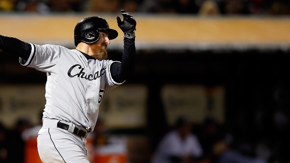 White Sox score five in 7th to beat A's 7-6