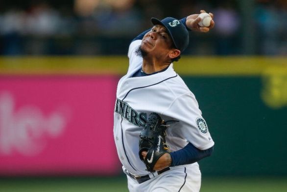 Hernandez outpitches Bumgarner as Mariners beat Giants 2-0