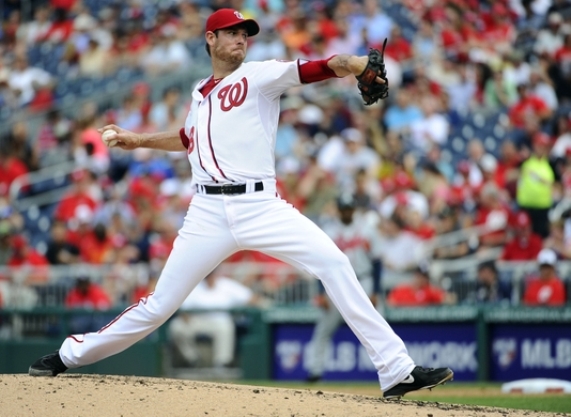 Fister pitches 4-hit ball as Nationals beat Braves 7-0