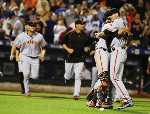 Chris Heston pitches no-hitter to lead Giants over Mets 5-0