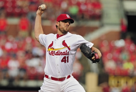 Lackey, Molina pace Cardinals' 3-2 win over Twins