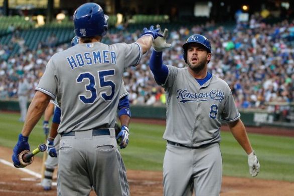 Moustakas, Infante leads Royals past Mariners 8-2