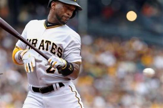 McCutchen hit by pitch, elbow injured as Pirates top Braves