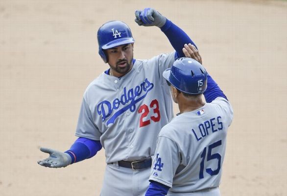 Gonzalez's 3 RBIs help Dodgers edge Padres in 12 innings