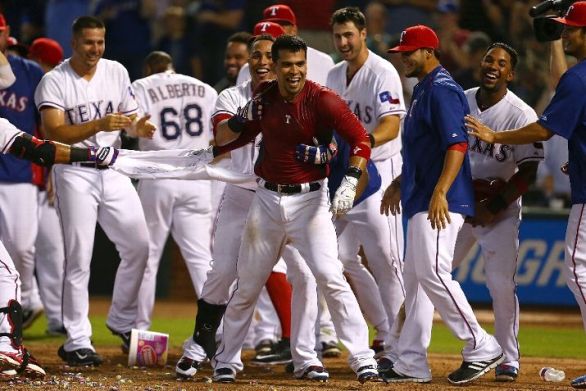 Chirinos game-ending HR for Rangers in 3-2 win over Dodgers