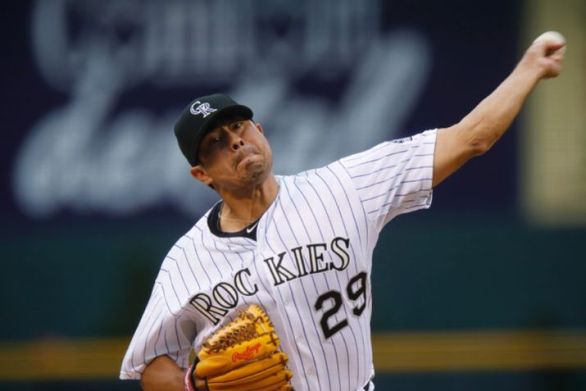 De La Rosa goes 7 innings, ties record for wins by Rockies pitcher
