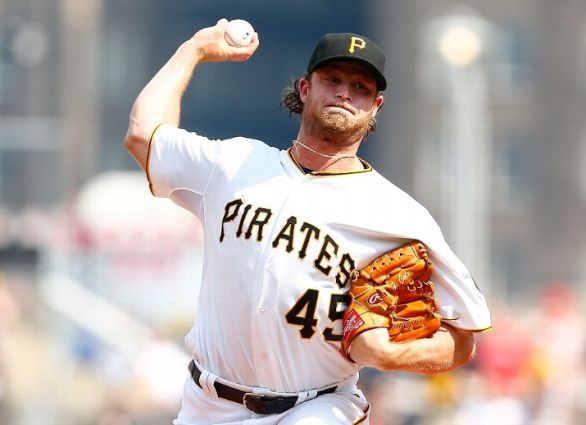 Gerrit Cole first to 10 wins as Pirates edge Phillies