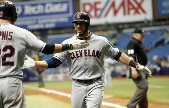 Aviles' 10th-inning homer gives Indians sweep of Rays