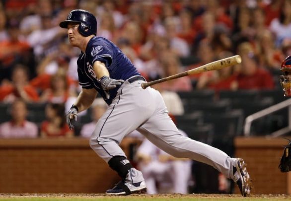 Gyorko's 9th-inning RBI gives Padres 2-1 win over Cardinals