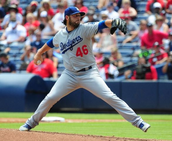 Dodgers back Bolsinger with 3-run 5th in 3-1 win over Braves