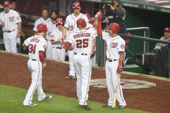 Robinson's homer lifts Nats past Giants 2-1