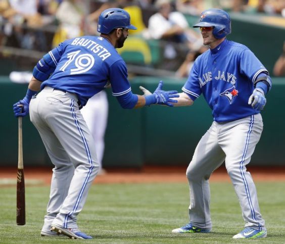 Martin, Donaldson homer to help Blue Jays power past A's 5-2