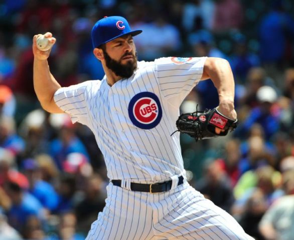 Arrieta, Rizzo lead Cubs over Cards in doubleheader opener