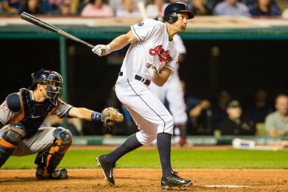 Murphy's double leads Bauer, Indians over Astros 4-2