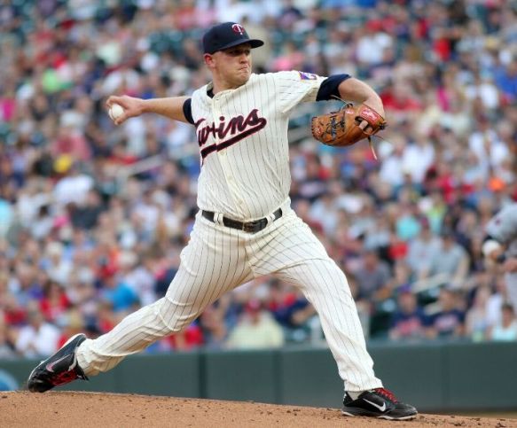 Duffey no-hit try into 6th in 2nd start, Twins top Indians