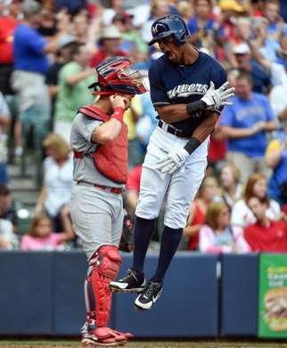 Davis hits 2 homers, Brewers end Cards' 4-game win streak
