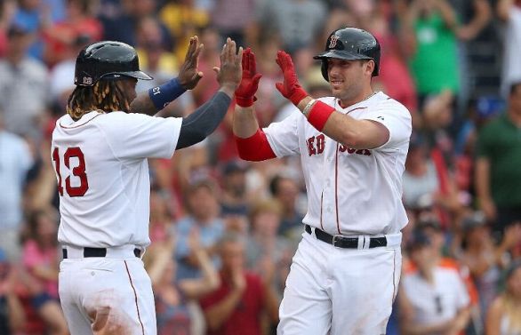 Shaw's big day carries Red Sox past Rays11-7