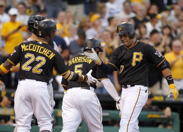 Ramirez homers, Pirates stay hot in 4-3 win over Rockies