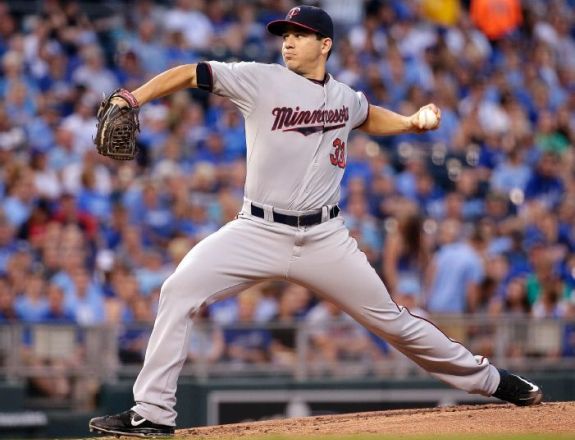 Milone goes 7 innings, picks up 6-2 victory over Royals