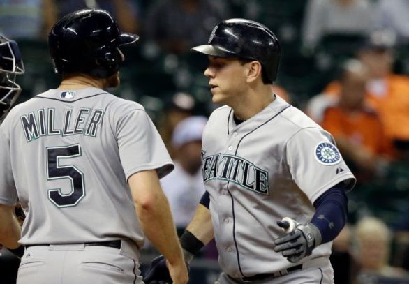 Morrison's 2-run homer in 8th helps Mariners over Astros 7-5