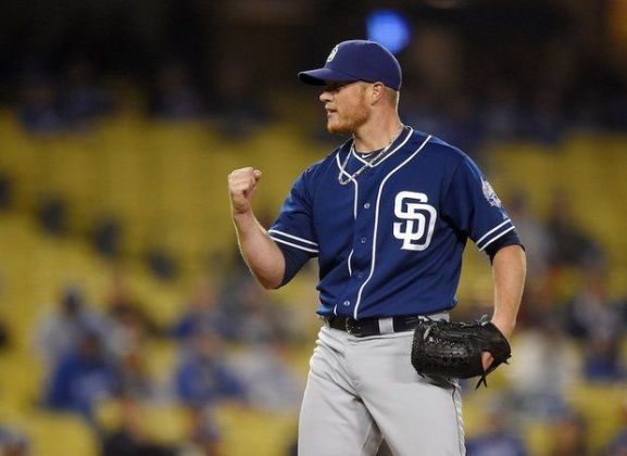 Red Sox trade four prospects to Padres for closer Craig Kimbrel