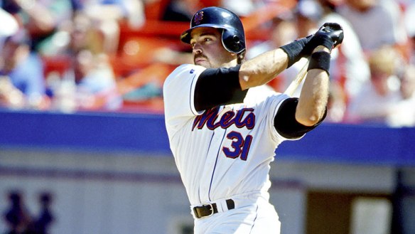 New York Mets to retire Mike Piazza's uniform number 31