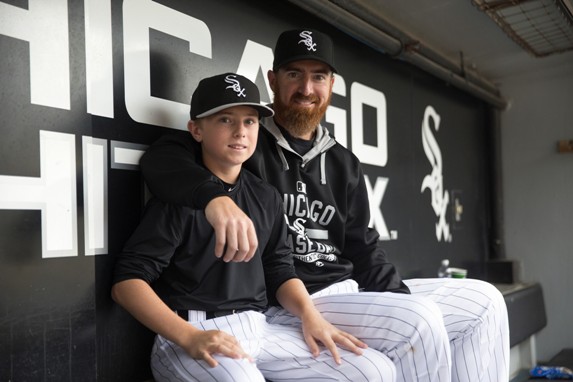 Adam LaRoche releases statement to tell his own side of White Sox story