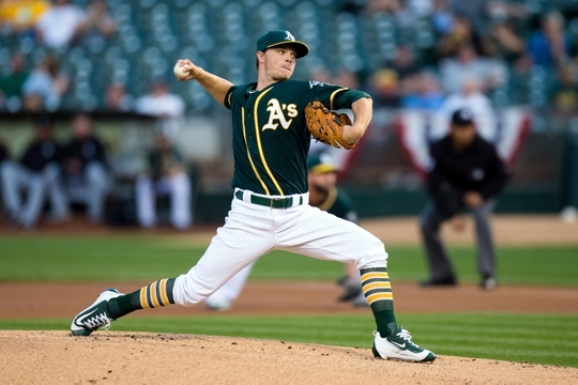 Yankees acquire Sonny Gray from A's for 3 prospects