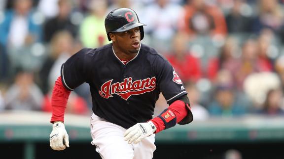 Rajai Davis agrees to a one-year, $6M deal with A's