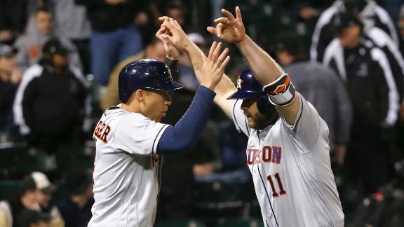 Gattis homers in 11th, White hits 2 as Astros top White Sox
