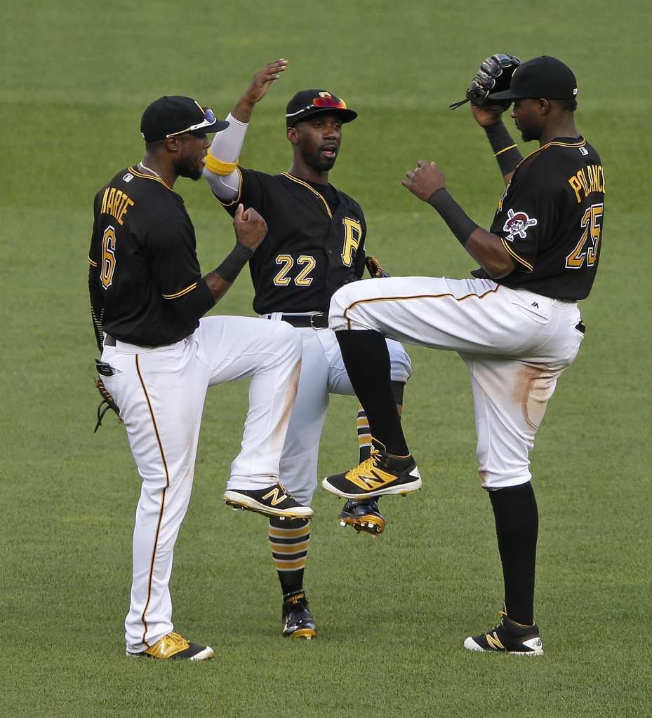 Glasnow exits early, but Pirates rally to beat Phillies 7-4