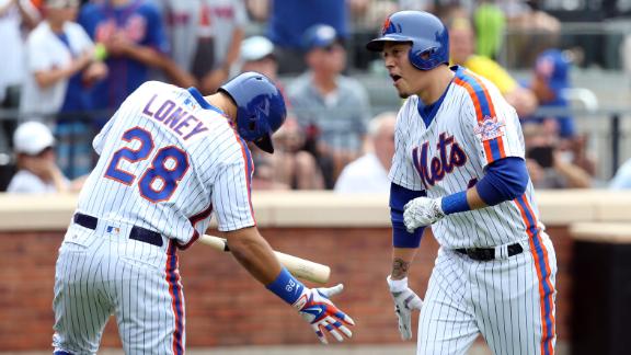 Flores 6 for 6 with 2 HRs, Mets romp to 4-game sweep of Cubs