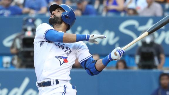 Blue Jays hit 3 HRs in first inning, beat Orioles 6-5