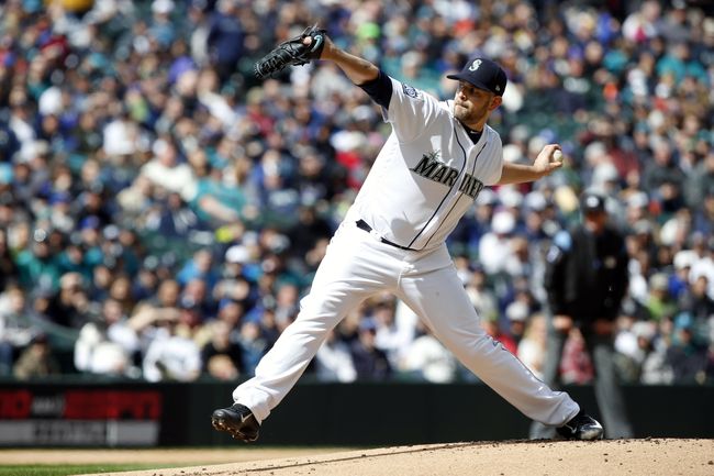 Another Paxton gem lifts Seattle to 6-0 win over Houston