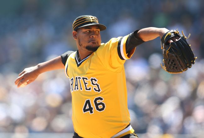 Nova beats former team, pitches Pirates over Yankees 2-1