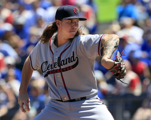 Clevinger, 4 Indians relievers combine to one-hit Royals