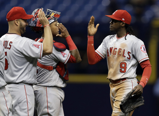 Wild pitch helps Angels beat Rays 3-2