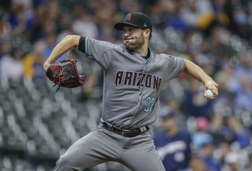 Ray gives up 2 hits in 7 innings, D-backs beat Brewers 4-0
