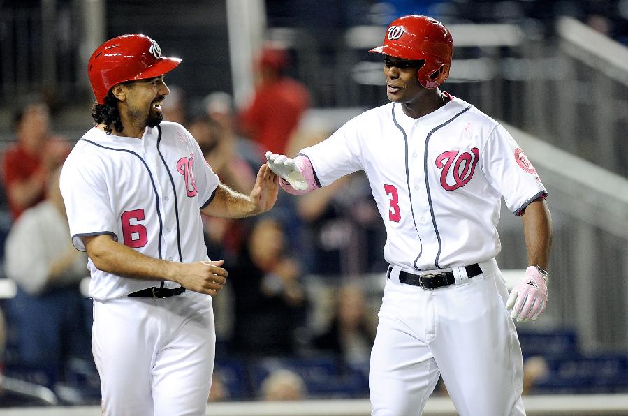 Taylor homers late as Nats salvage split with Phillies
