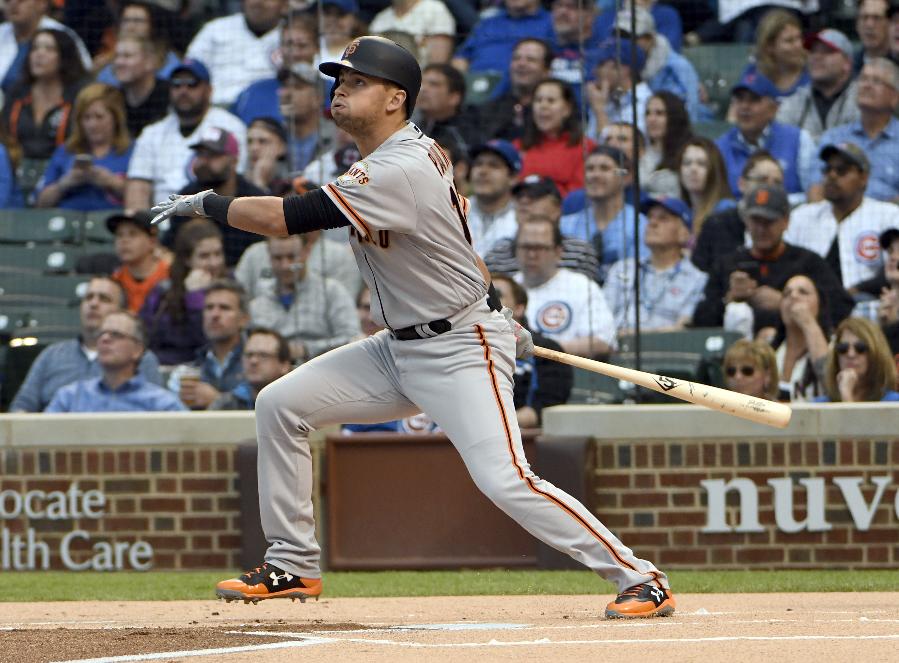 Panik homers as Giants beat Lackey, Cubs 6-4